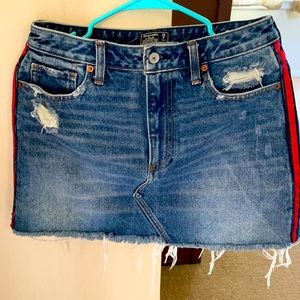 Vintage denim mini skirt
